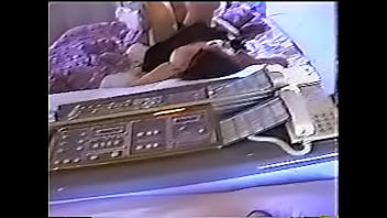 [Uncensored] 03 school back video Glasses girl pretty big tits    