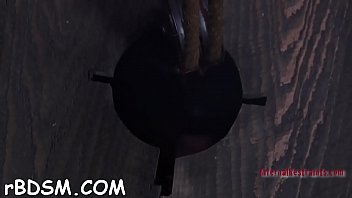 thumb slave sadomasoc  hism  