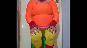 thumb if you want to  stop me doing this then feed m his then feed m his then feed me