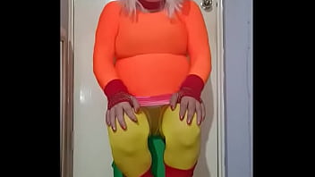 thumb if you want to  stop me doing this then feed m his then feed m his then feed me