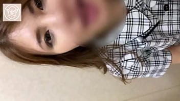 woman who can line up in an office building in Tokyo OL Blow monster