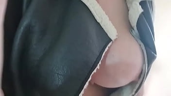 thumb shy milf open b  oobs  