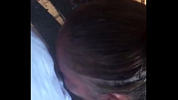 thumb she told her hu  sband she at the store e stor he store e store