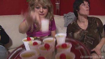 UNBELIEVABLE CZECH MATURES FUCK FOR MONEY ...