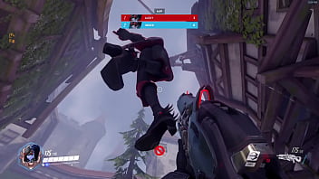 Widowmaker steps on you