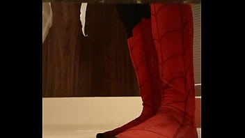 spy cam spiderman piss