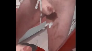 Do u wanna see me cum?