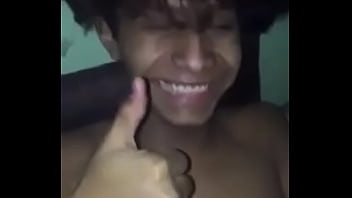 Chicos gays se tocan pijamada sexo