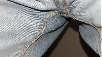 Pantalones orinados con pañal de tela y día doble orgasmo