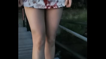 My horny flashing outdoor. No panties dressing.-播放-国产主播
