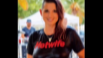 IYKYK. I hope you are all having a great weekend!Do you follow my socials?#Hotwife #HappyHotwife #Milf