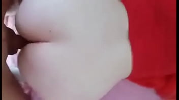 Minha namorada safada de quatro.Alguem quer arromba o rabão dela?Ela quer mais 1