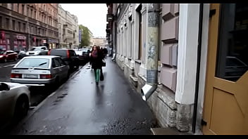 Pussy-ramming with a hot floozy