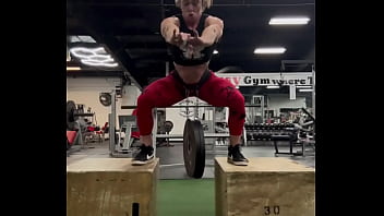 When the music says FLEX...no matter what you doin Have an awesome Saturday  at the gym!!