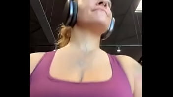 J&#039_adore marcher sur le tapis en fin de s&eacute_ance, pas toi ? (au fait ! ...