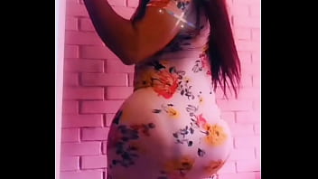 gostosa com calcinha marcando