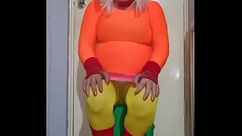 thumb if you want to  stop me doing this then feed m his then feed m his then feed me
