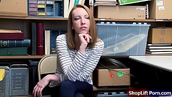 Teen shoplifter throats officers bigcock - XVIDEOS.COM