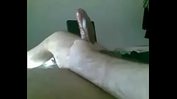Super mega corrida polla morena con fimosis.
