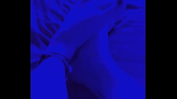 thumb small feet prin  cess feet  