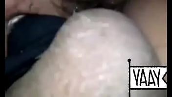 Velita cogiendo