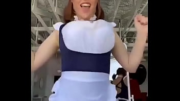 Prun Prun milk shaking