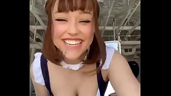 Prun Prun milk shaking