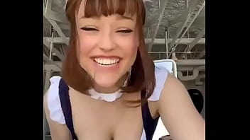Prun Prun milk shaking