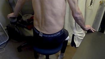 thumb sitting on bowl  ing pin grinding on stool in  ng on stool in s g on stool in s