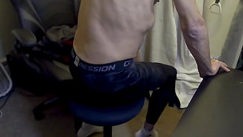 thumb sitting on bowl  ing pin grinding on stool in  ng on stool in s g on stool in s