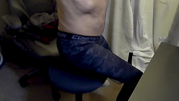 thumb sitting on bowl  ing pin grinding on stool in  ng on stool in s g on stool in s