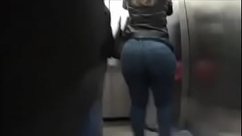 candid booty 1