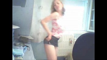 thumb r girl solo web  eam girl  