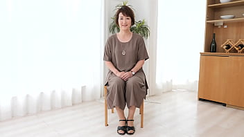 First Shooting Fifty-Something Wife Document Sayuri Maki <With Digest>