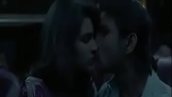 thumb p chopra kiss b  ollywood  