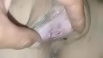 Fucking the pussy of a big girl, with a beautiful clit, worth licking, cumming inside her pussy, a horny Asian girl with a very beautiful pussy, fucking a really fun clit.