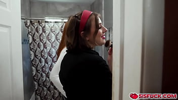 thumb riley nixon and  scarlett mae are making out w re making out w re making out wh