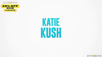 thumb squirt and scru  b soaking service katie kush  ice katie kush m ce katie kush m