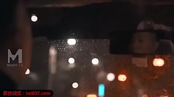 乱仑 单亲妈妈和自己三岁的儿子 舔儿子小鸡鸡 太可怕了 2025 | XXXXVideo