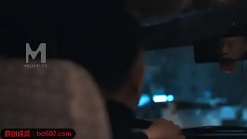 乱仑 单亲妈妈和自己三岁的儿子 舔儿子小鸡鸡 太可怕了 2025 | XXXXVideo