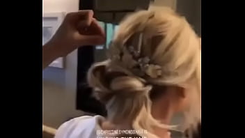 Kaley Cuoco Showing Her Big Ass