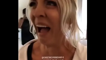 Kaley Cuoco Showing Her Big Ass