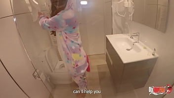 StepSister sucks my cock while I shower and cum down her throat