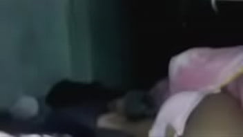 Fucking the pussy of a girl with a big clit, nice to lick her pussy, cum inside her pussy, it's extremely thrilling.