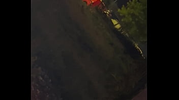 Un petit renard . Plein de vid&eacute_os ou je me caresse et ejacule sur mon profils...