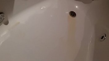 me peeing while jerking