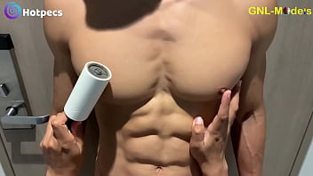 thumb fit ripped mode  l is muscle worshipped and ni rshipped and nip shipped and nip