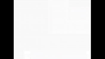 Nackte Mädchen - Muskelprotze & Süße Küsse im Badezimmer