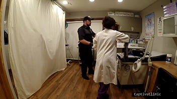Police & Nurse Strip Search Teenage Girl Accused Of ...