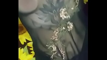 Mon Cousin Potelé Est Prêt À Baiser